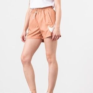 NIKE SHORTS NIKE SPORTSWEAR SWOOSH WOVEN SHORT SIZE LARGE